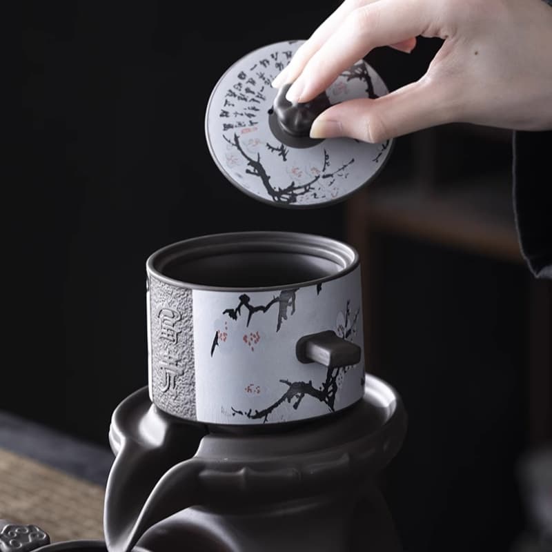 【Tea Set Gift Box】Snow-resistant plum blossoms decoration Purple sand tea set