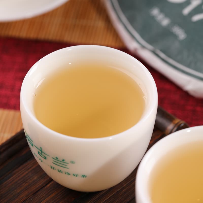 【White Tea】