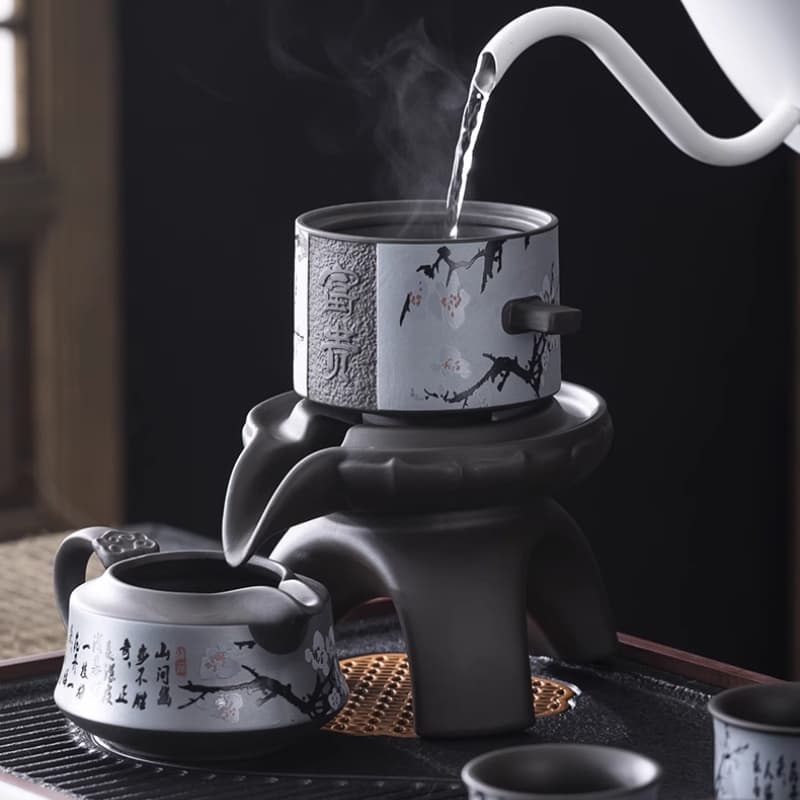 【Tea Set Gift Box】Snow-resistant plum blossoms decoration Purple sand tea set