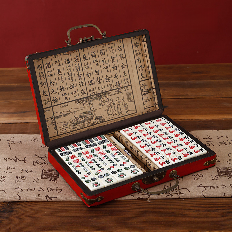 Vintage Elegance Mahjong Case Set